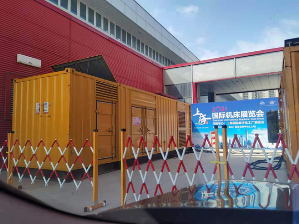 太原发电车出租-发电机无电压或电压太低怎么办？