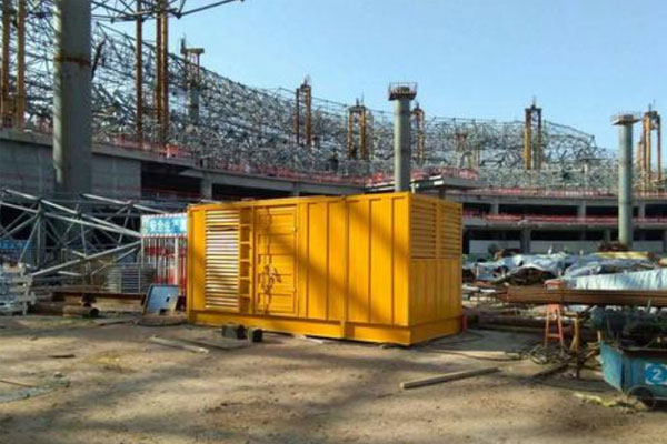 太原发电机出租如何判断空气滤清器是否需要更换？